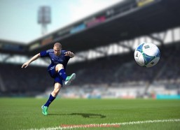 人人体育直播-意甲球队官方外套设计趋势及其与俱乐部品牌建设的关系?(2022赛季意甲球衣)