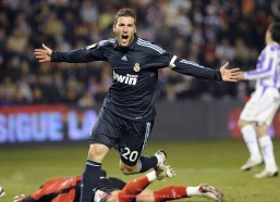 人人体育直播-意甲历史球队队服名字演变及经典款式回顾